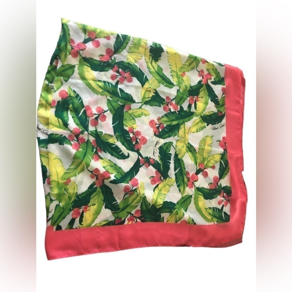 VS Victoria’s Secret Supermodel Essential Floral Square Scarf Pink Green 45X45